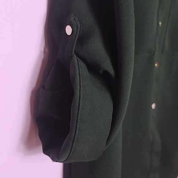 Black blouse - Picture 4 of 5